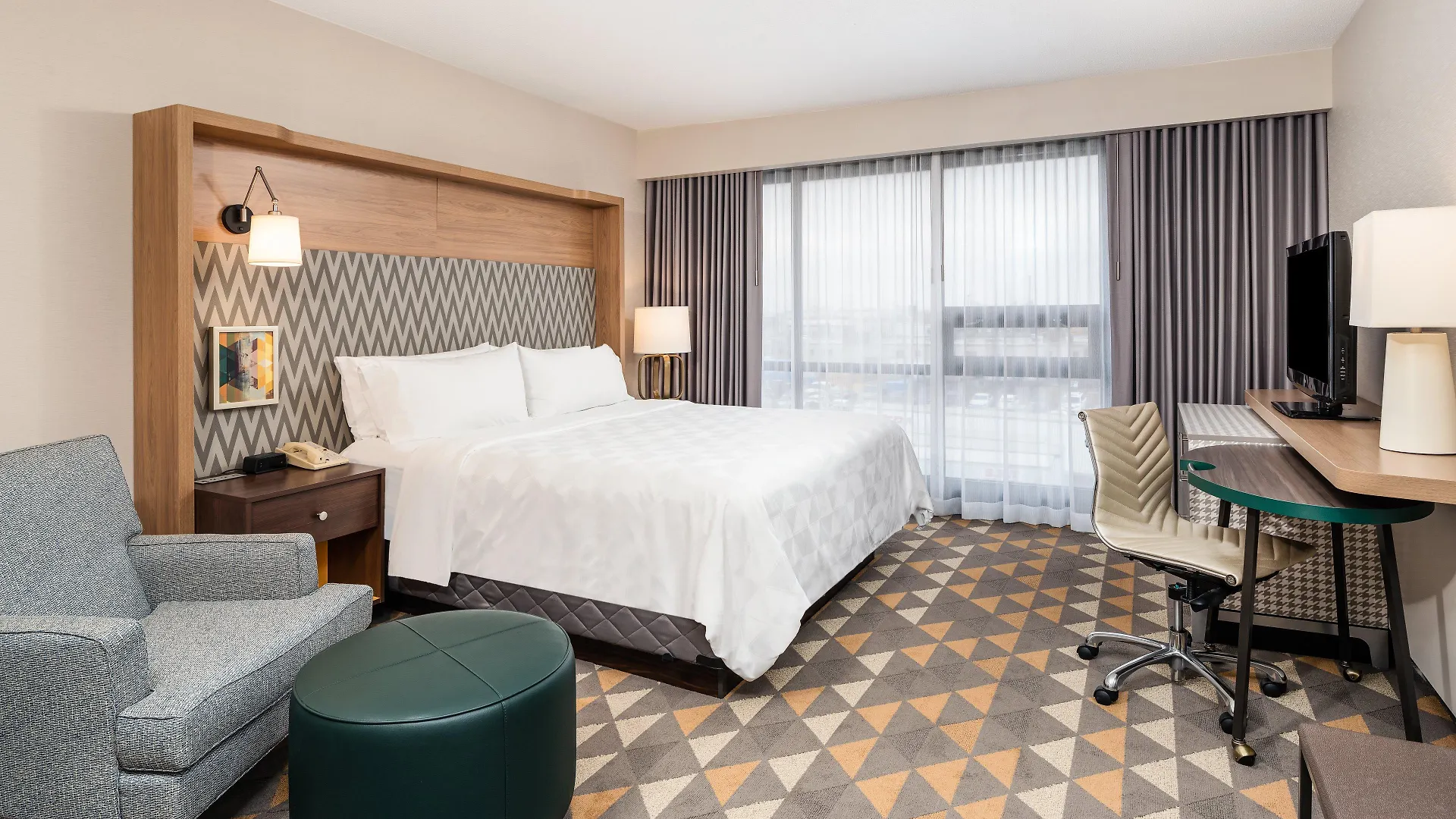 Holiday Inn Toronto Airport East By Ihg 3*,