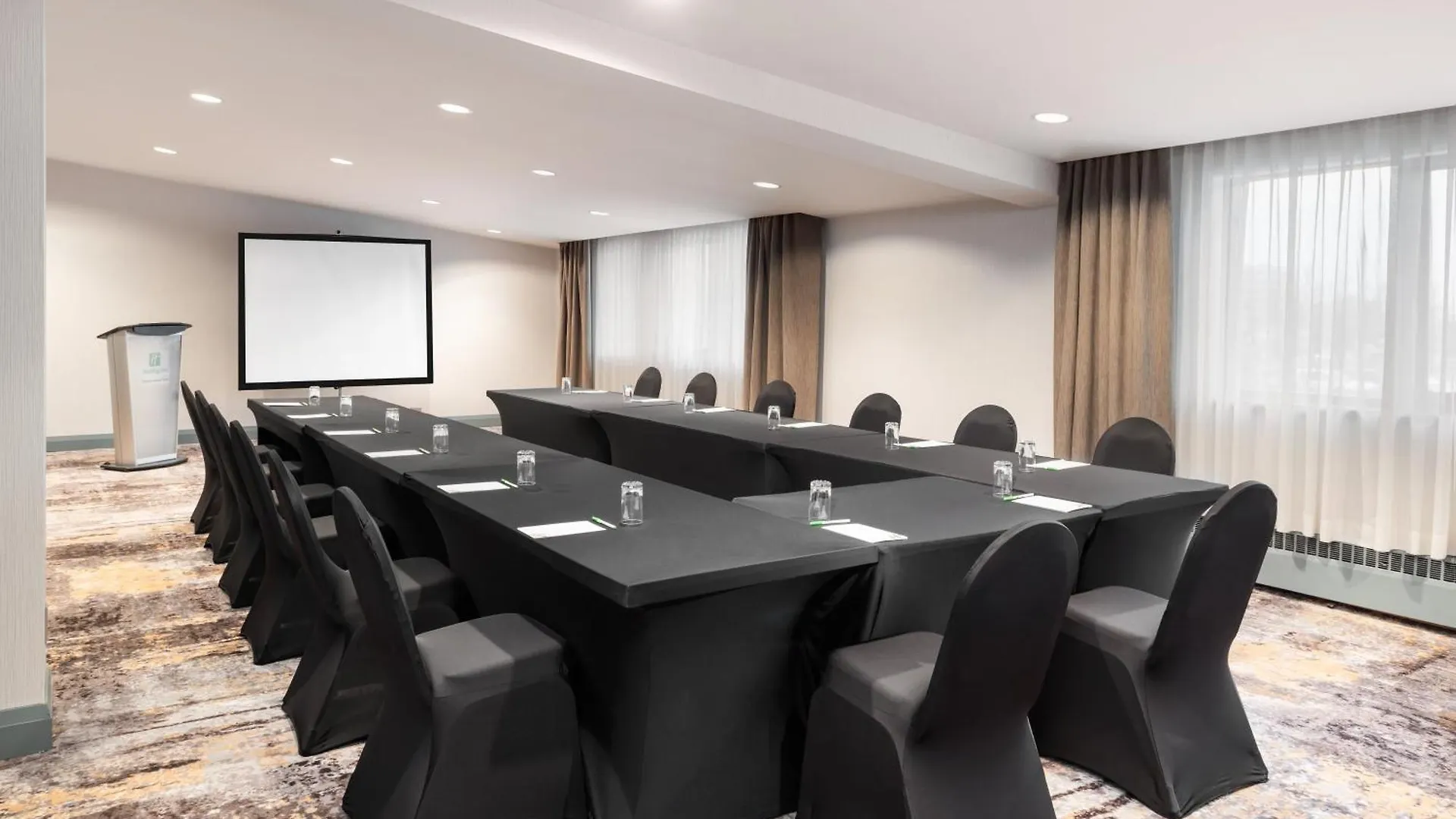 Holiday Inn Toronto Airport East By Ihg Hotel