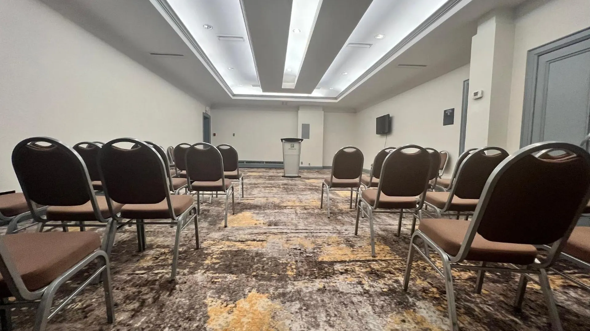 Holiday Inn Toronto Airport East By Ihg
