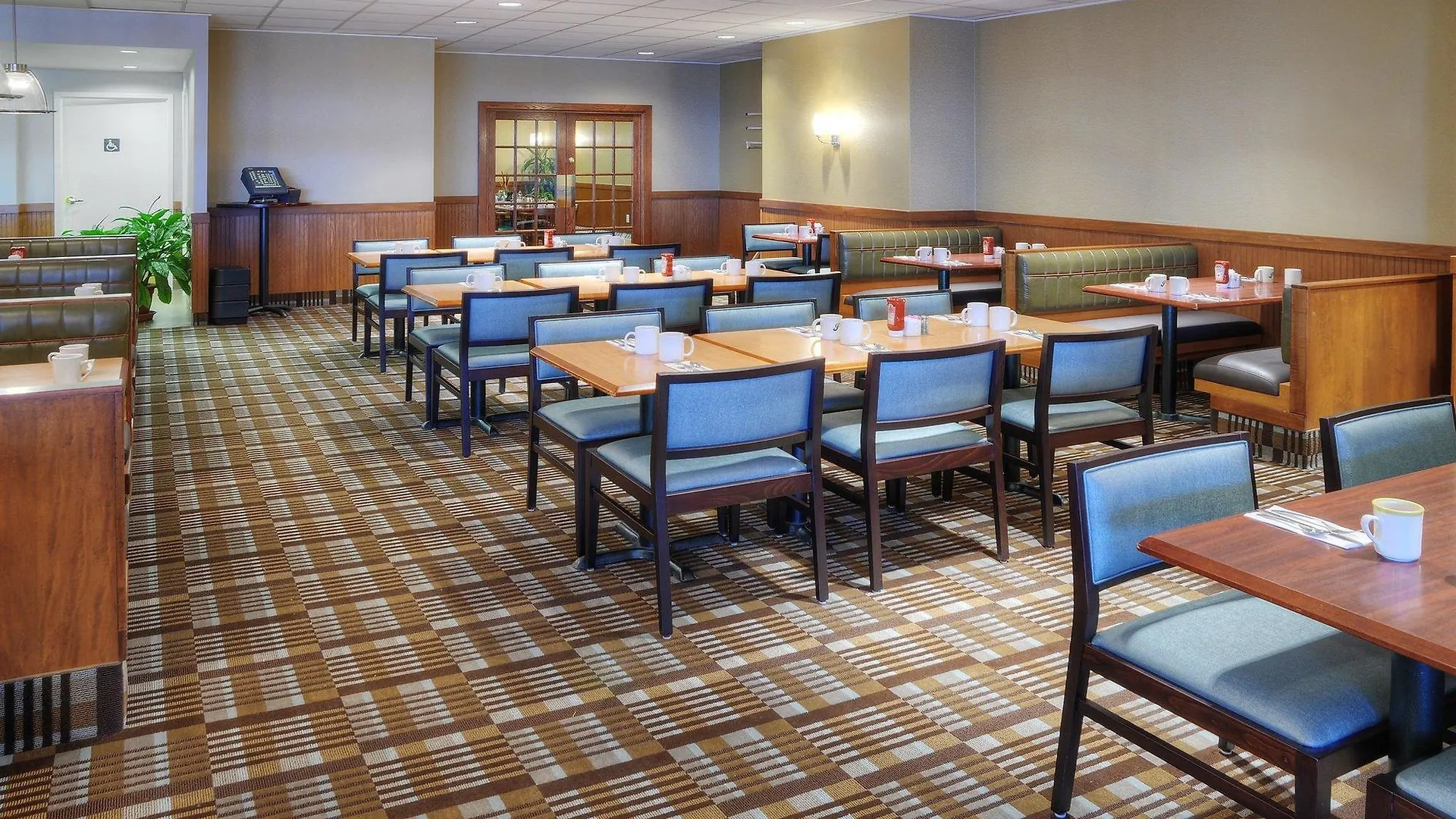 Holiday Inn Toronto Airport East By Ihg Canada