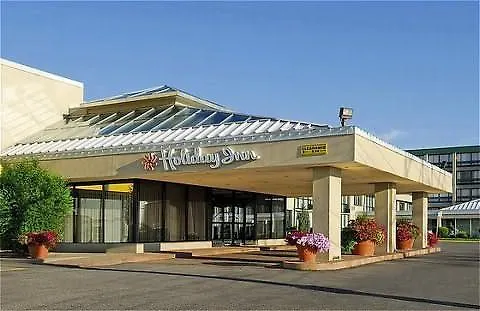 Holiday Inn Toronto Airport East By Ihg