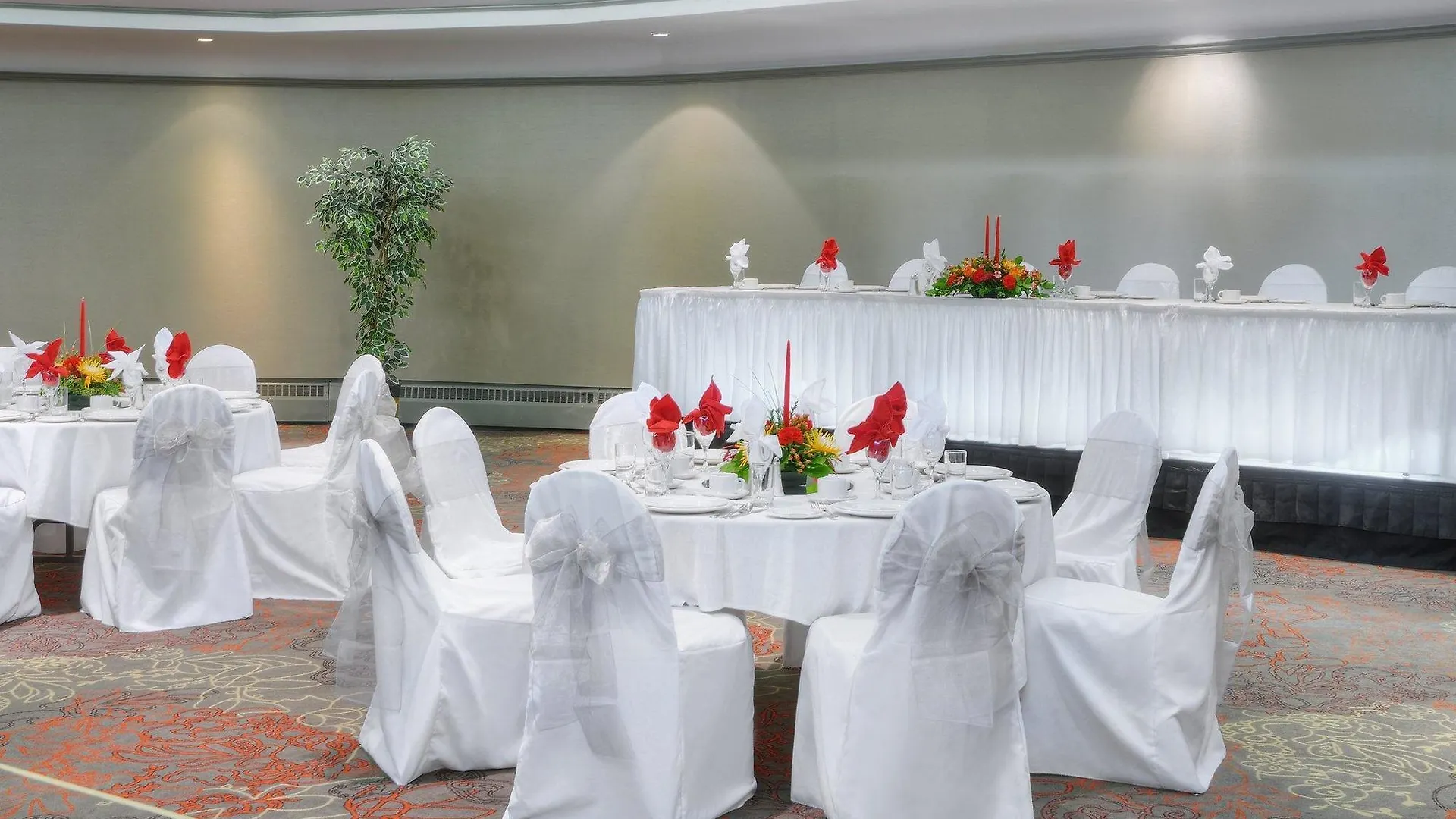 Hotel Holiday Inn Toronto Airport East By Ihg