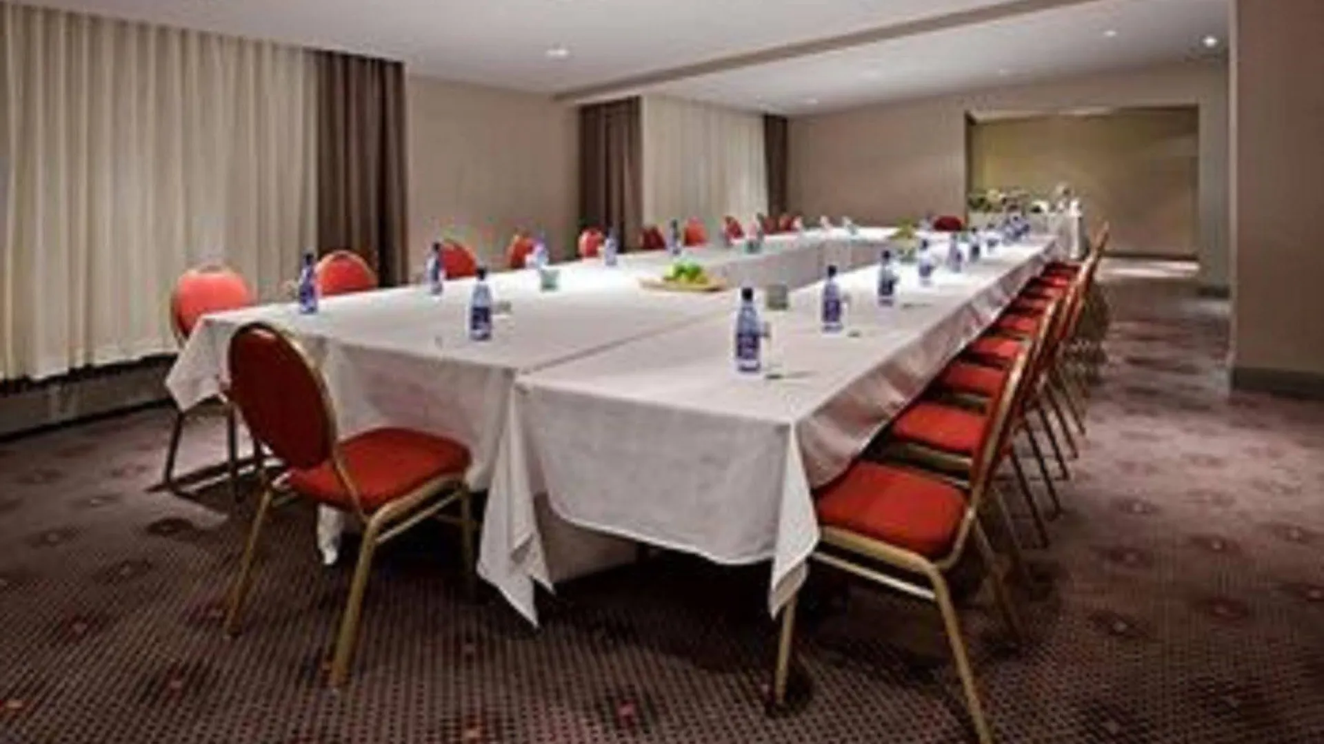 Holiday Inn Toronto Airport East By Ihg Hotell